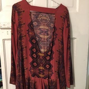 Free People Dresses - Maroon long sleeve free people dress with cut out Free People Dresses - Maroon long sleeve free people dress with cut out
